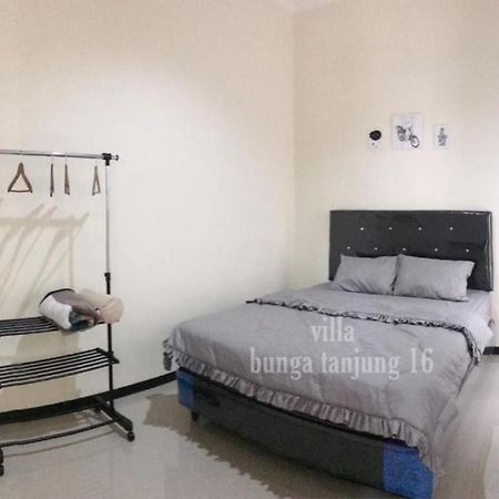 Villa Syariah Bunga Tanjung 16 Batu  Exteriér fotografie