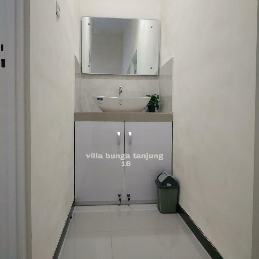 Villa Syariah Bunga Tanjung 16 Batu  Exteriér fotografie