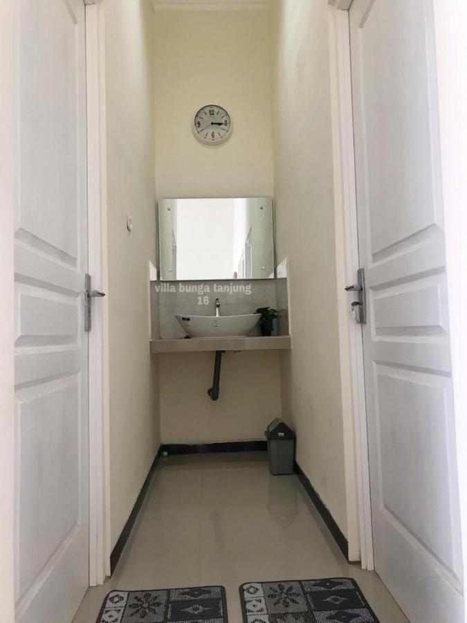 Villa Syariah Bunga Tanjung 16 Batu  Exteriér fotografie
