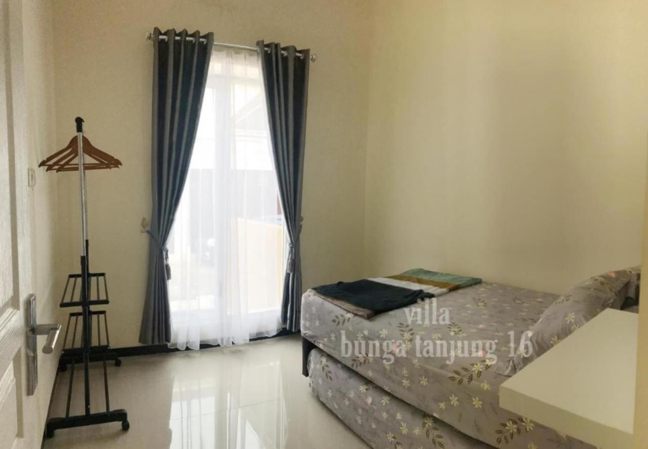 Villa Syariah Bunga Tanjung 16 Batu  Exteriér fotografie