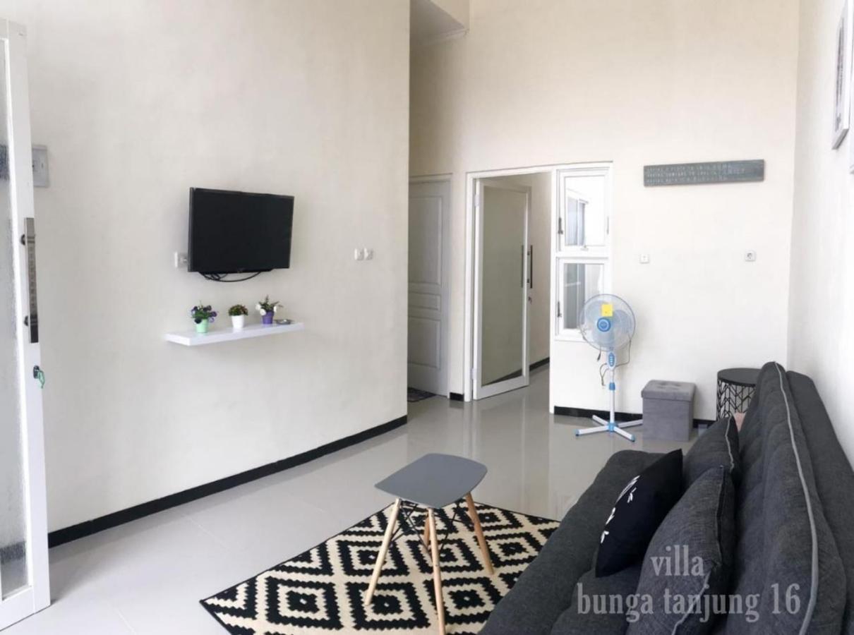 Villa Syariah Bunga Tanjung 16 Batu  Exteriér fotografie